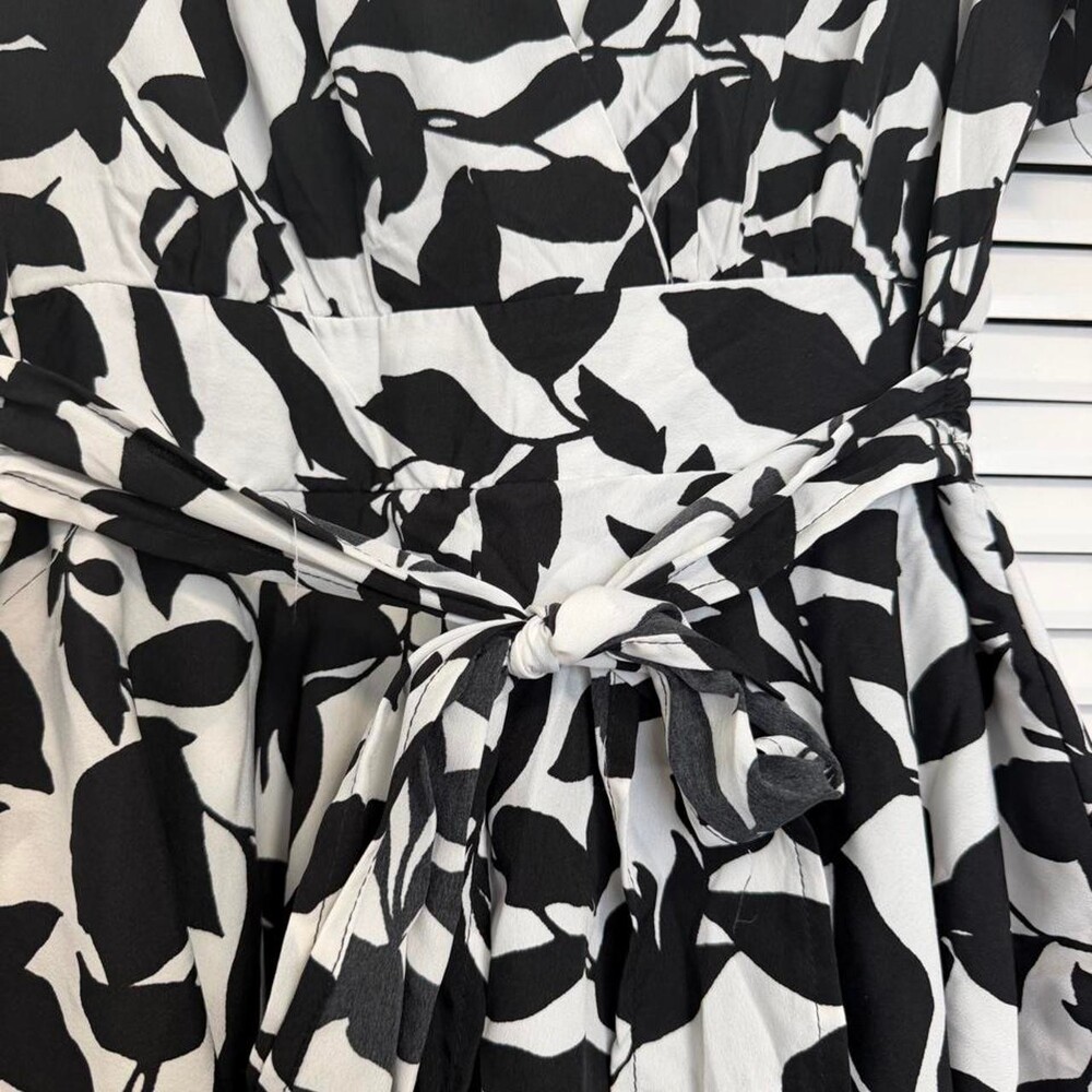 Women's Multi Dress - Picture 2 of 5
